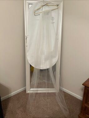 Sara Gabriel Wedding Veil